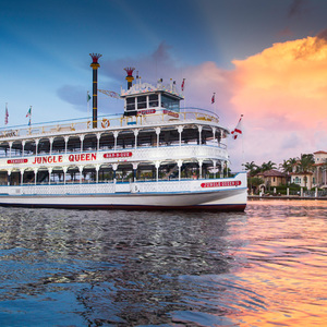 Dinner & Show Riverboat Cruise Product Image